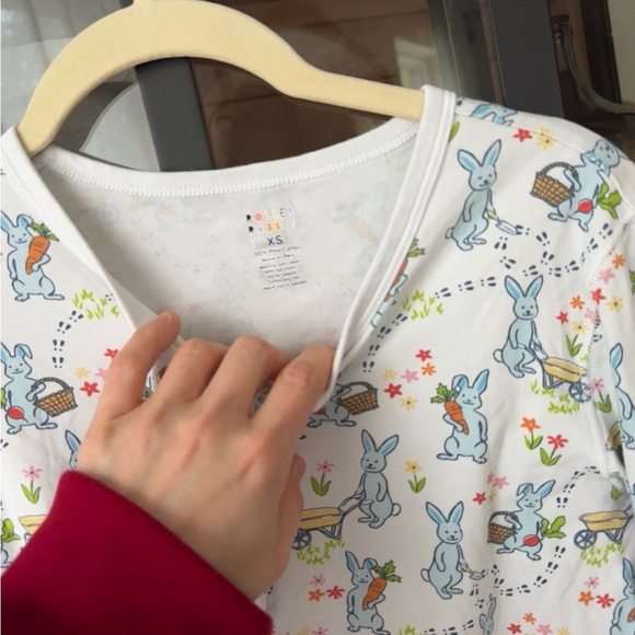 Roller Rabbit pajamas henley top hippity hoppity spring bunny print long sleeve - Picture 2 of 7
